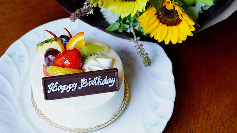 誕生日ケーキの写真
